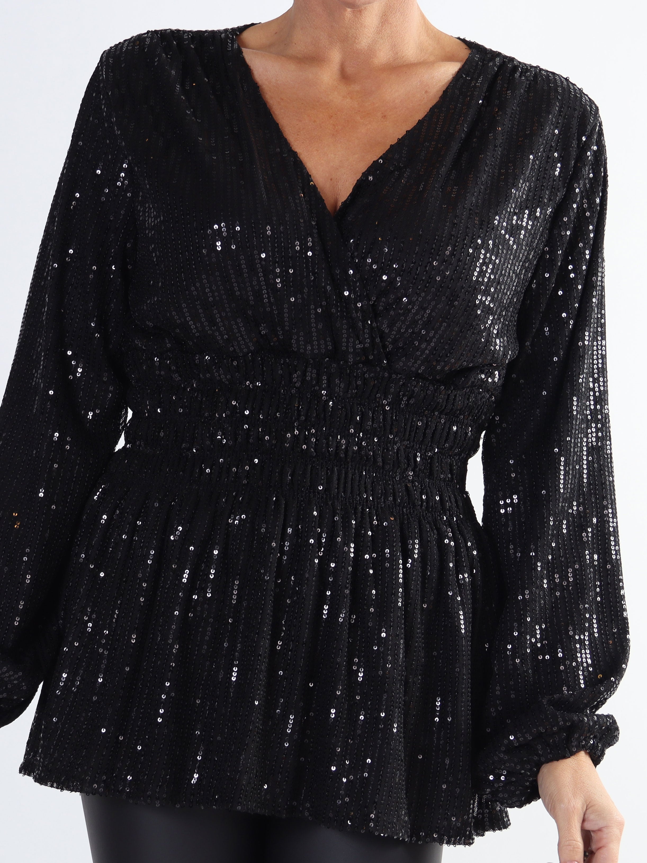 Pams Glitter Shirt L/S - Plus size blus med paljetter och långa ärmar